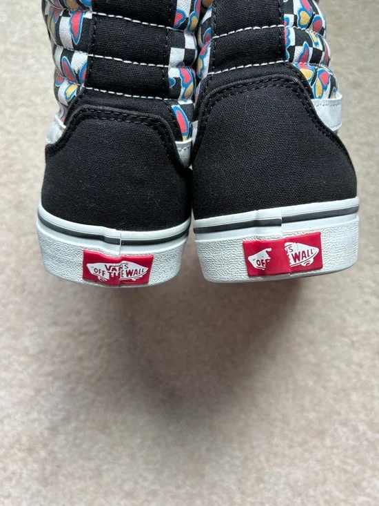 Vans Sk8-Hi High-Top Sneakers with Butterflies CheckerBoard Panels - Picture 4 of 6